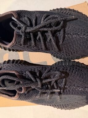 Yeezy  Black Knit Athletic Sneaker - Casual Lace-Up